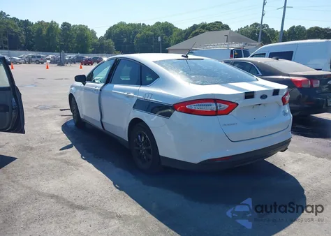 2016 Ford Fusion S z USA, uszkodzony, nr VIN 3FA6P0G75GR369011